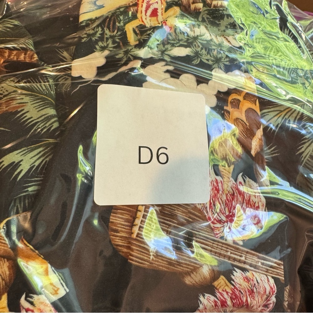 HILO HATTIE HAWAIIAN SHIRT MEN'S HAWAII XL TURTLES DANCER SAILING PALM D6 - Picture 8 of 9